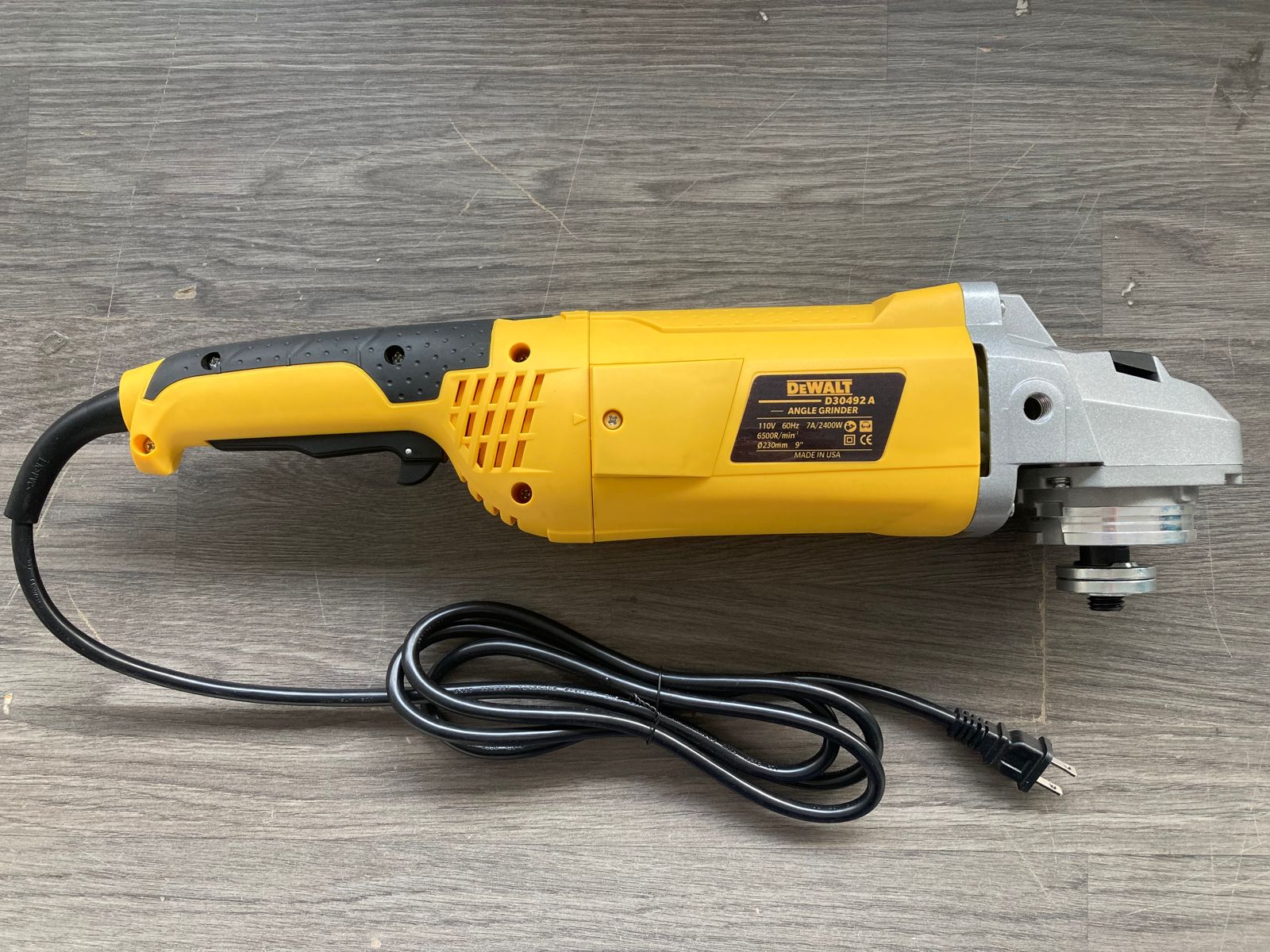 Miniatura 3 de PULIDORA 9 PULGADAS DEWALT